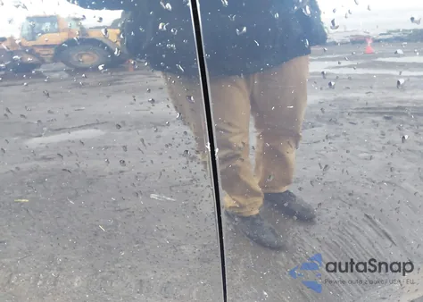 2010 Audi Q5 3.2 Premium from USA, damaged, VIN WA1LKAFP3AA087285